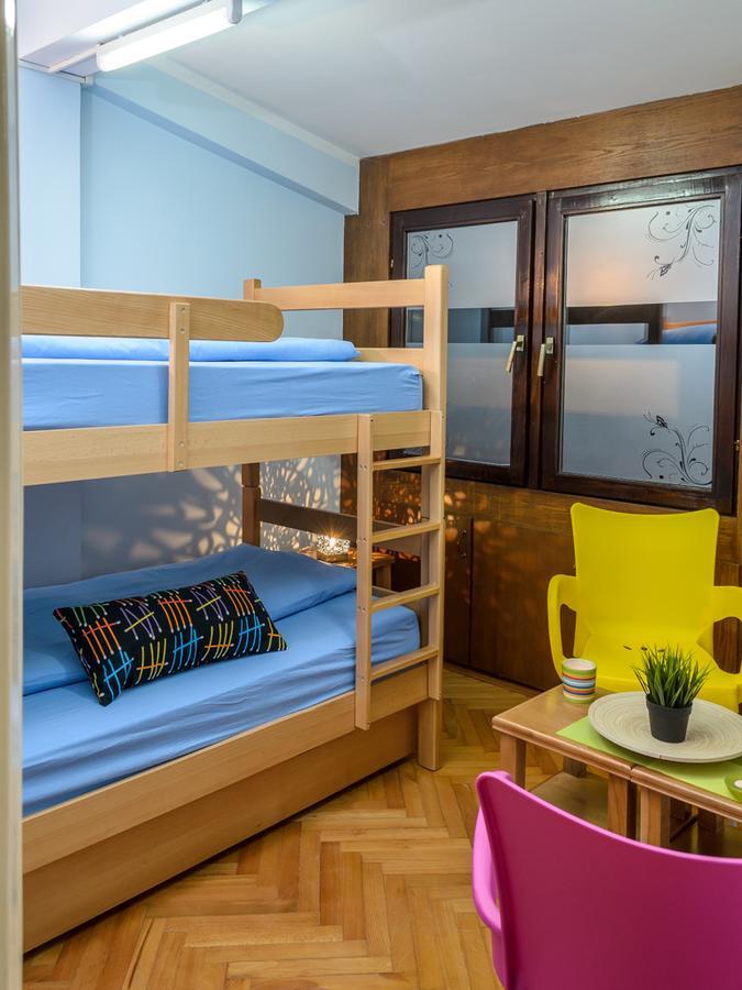 Hostel White Town Белград Экстерьер фото